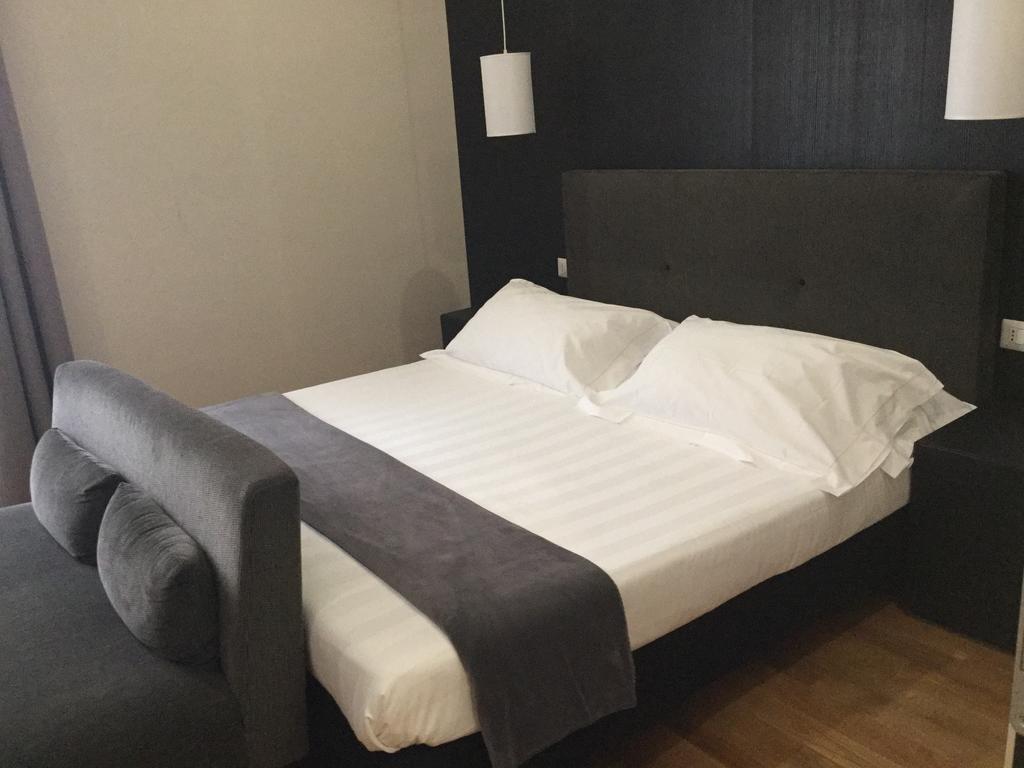 Rhome Terminal Guest House Рим Екстериор снимка