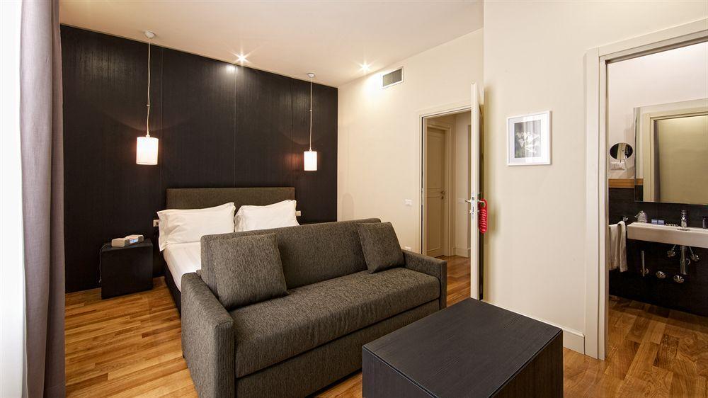 Rhome Terminal Guest House Рим Екстериор снимка