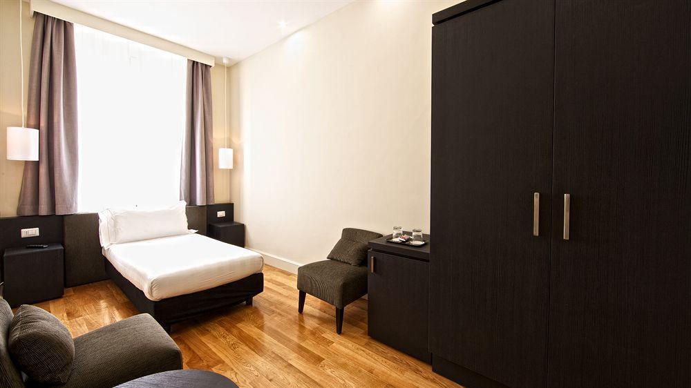 Rhome Terminal Guest House Рим Екстериор снимка