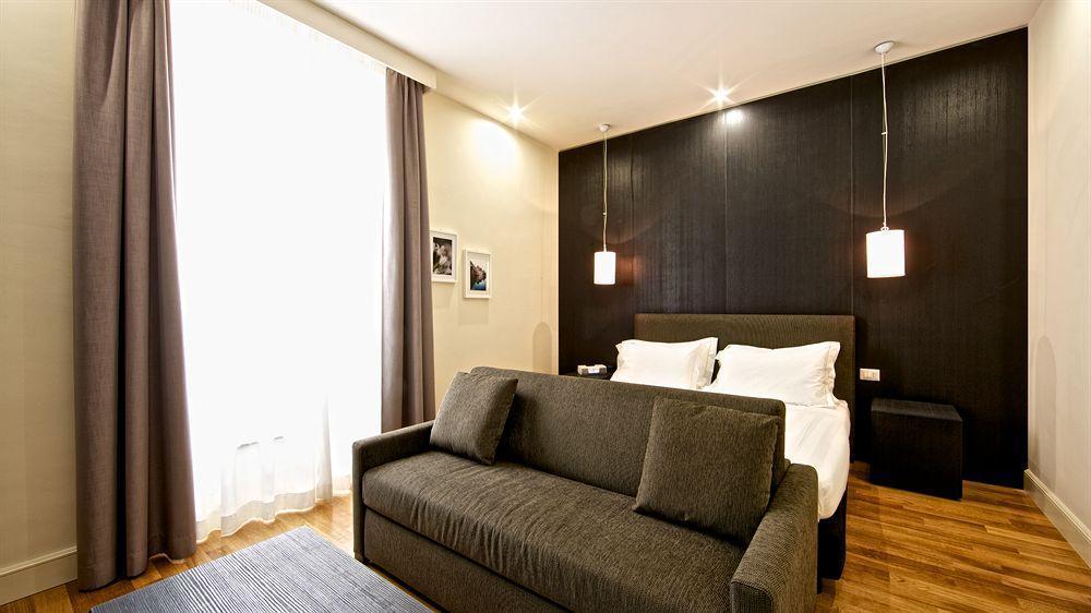 Rhome Terminal Guest House Рим Екстериор снимка