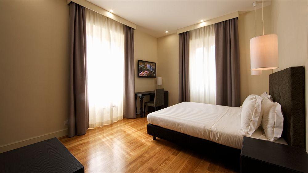 Rhome Terminal Guest House Рим Екстериор снимка
